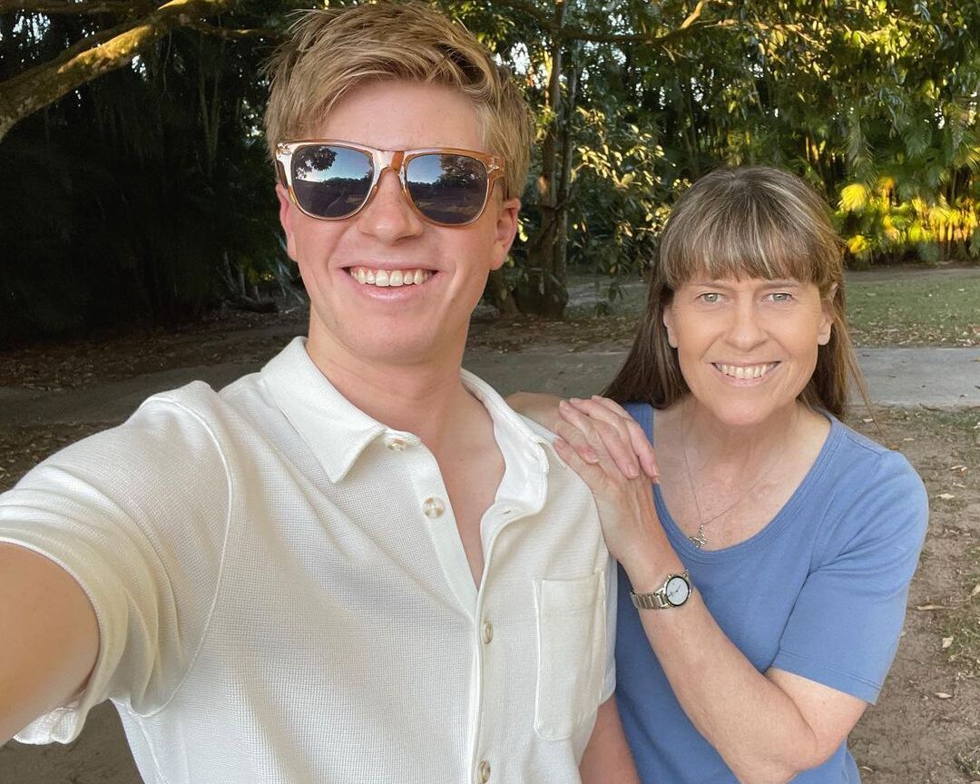 Robert Irwin with his mother