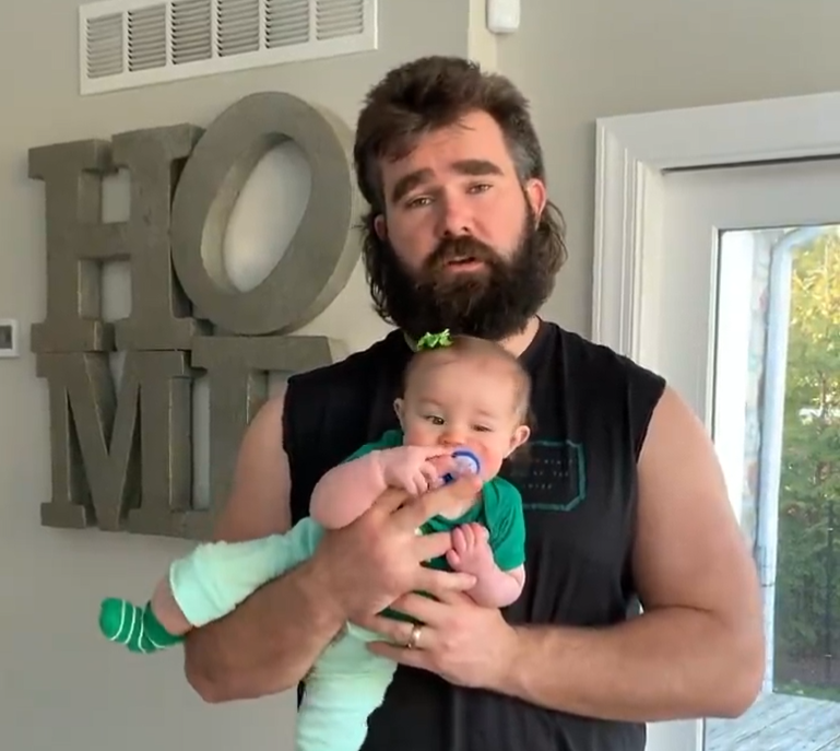Jason Kelce with his daughter