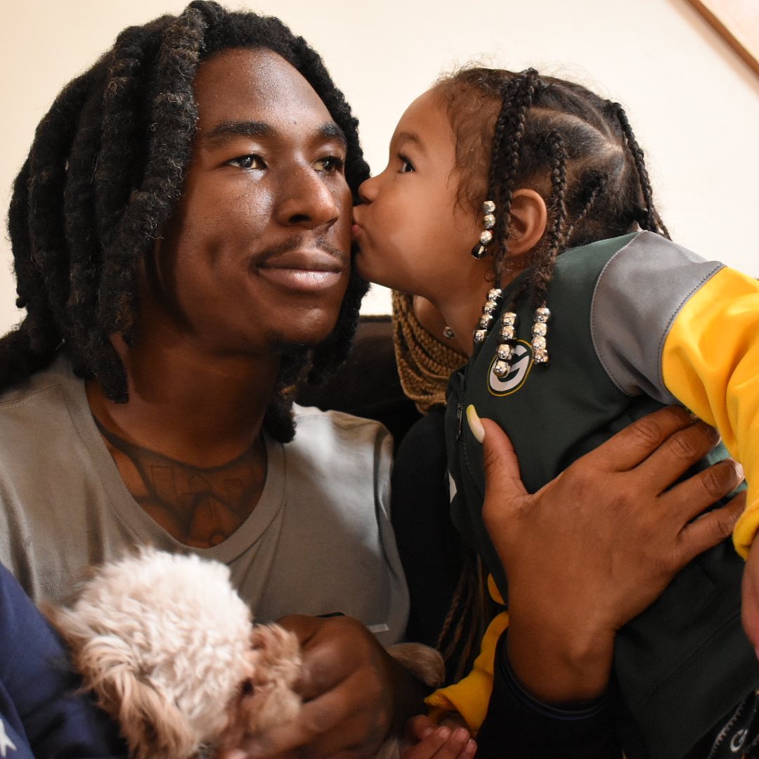 Jamaal Williams with his daughter