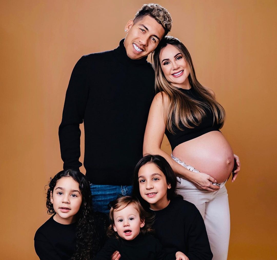 Roberto Firmino with his family