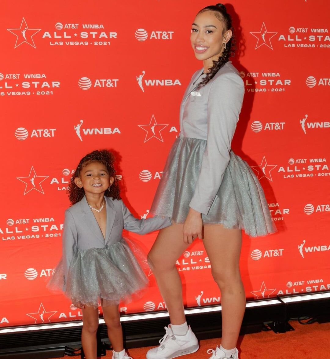 Dearica Hamby with her daughter