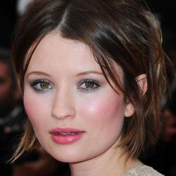 Emily Browning - biography, photo, age, height, personal life, news ...