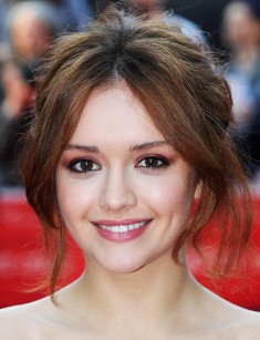 Olivia Cooke Biography Photo Age Height Personal Life