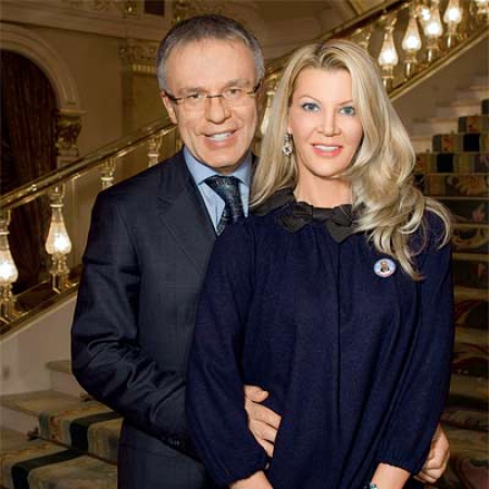 Vyacheslav Fetisov with his wife