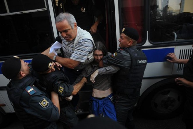 Garry Kasparov detained for participation in the protest action