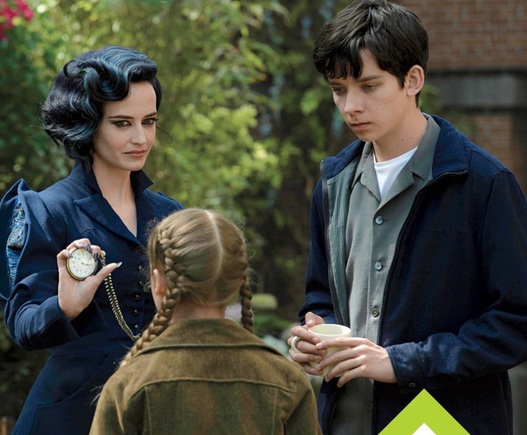 Asa Butterfield in the film "Miss Peregrine's Home for Peculiar Children"