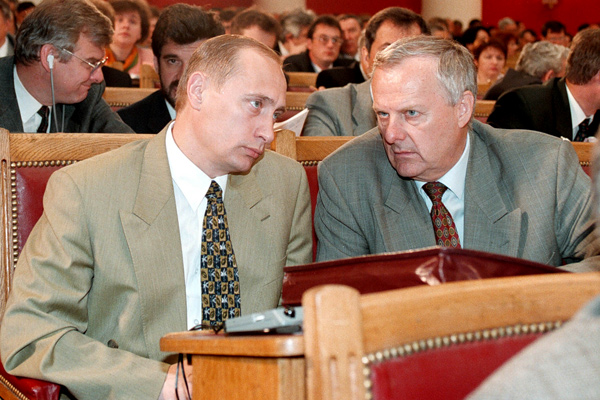 Anatoly Sobchak and Vladimir Putin at the St. Petersburg city hall