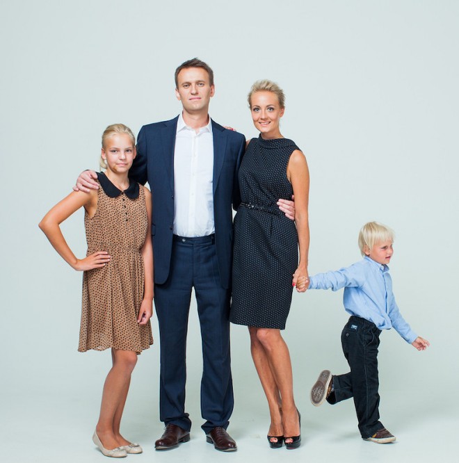 Alexey Navalny with his family