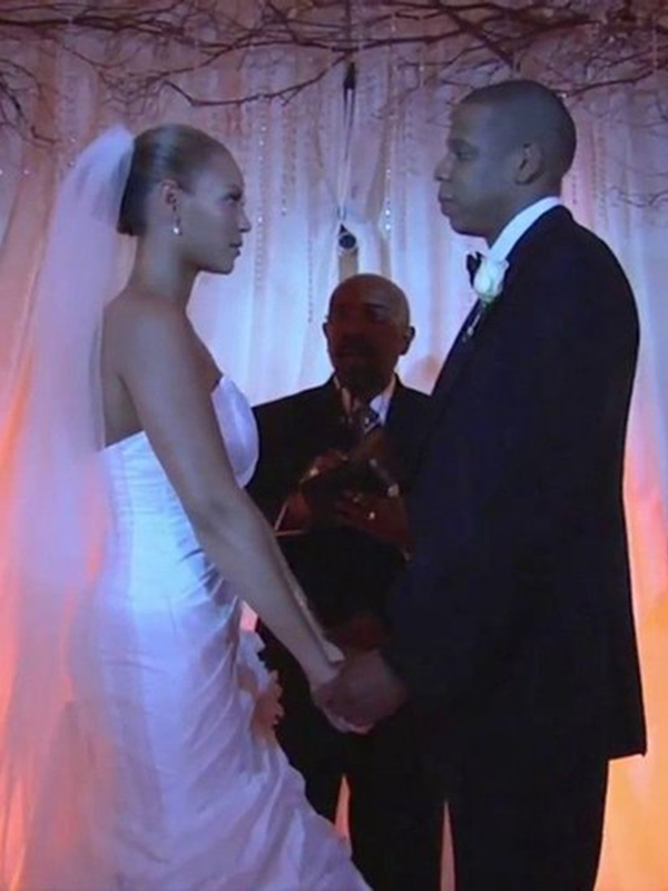 Beyoncé with her husband Jay - Z at the wedding