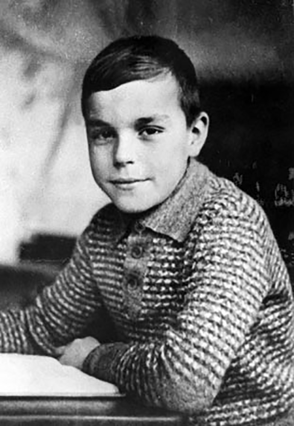 Helmut Kohl in his childhood