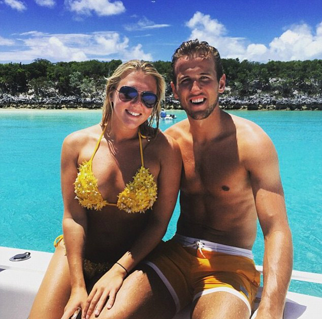 Harry Kane with wife