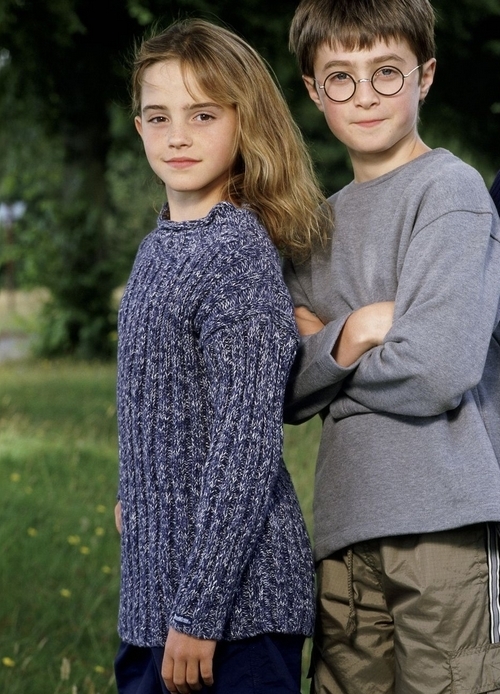 Daniel Radcliffe with Emma Watson in childhood