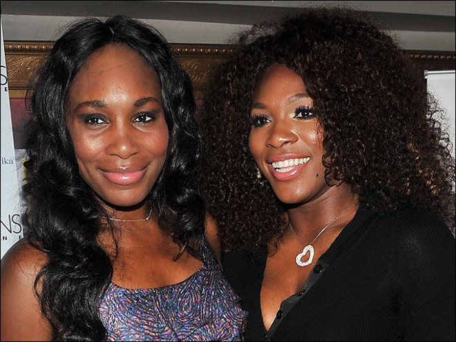 Serena Williams with her sister