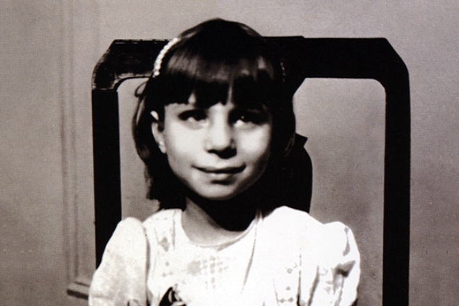 Barbra Streisand  in childhood