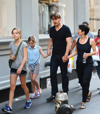 Nicolaj Coster-Waldau with his wife and children