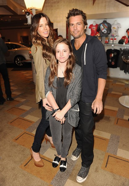 Kate Beckinsale and Len Wiseman with daughter Lily
