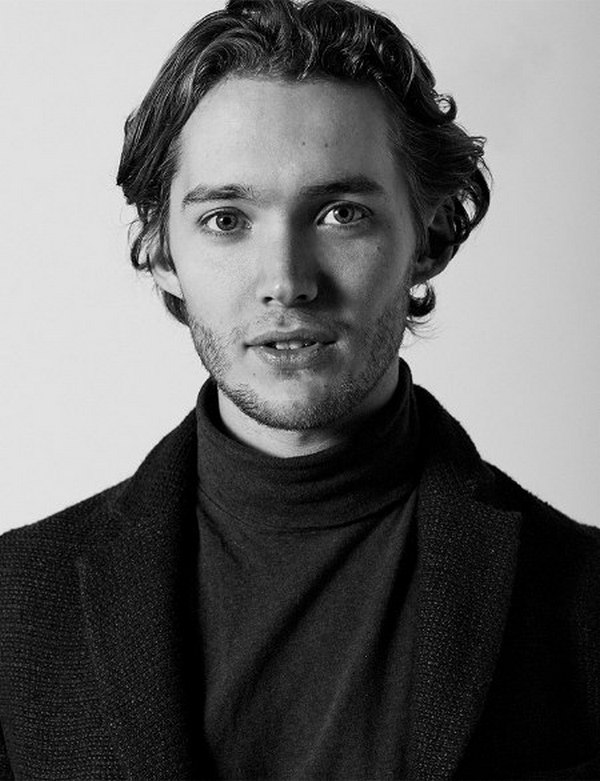 221 Toby Regbo Stock Photos, High-Res Pictures, and Images - Getty
