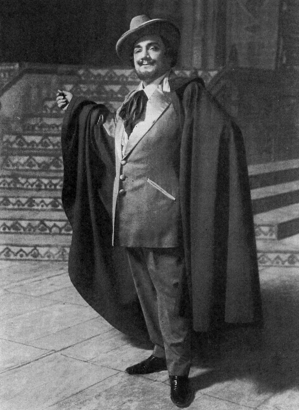 Enrico Caruso in the costume